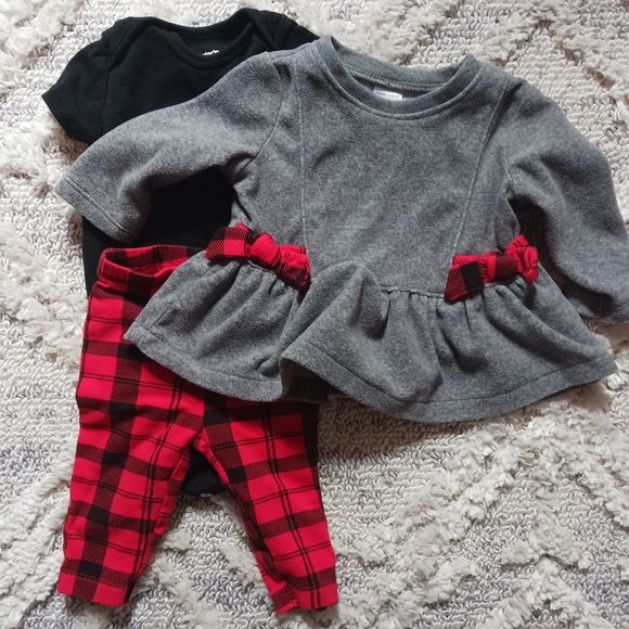 Baby clothes bundle - Picture 5 of 5